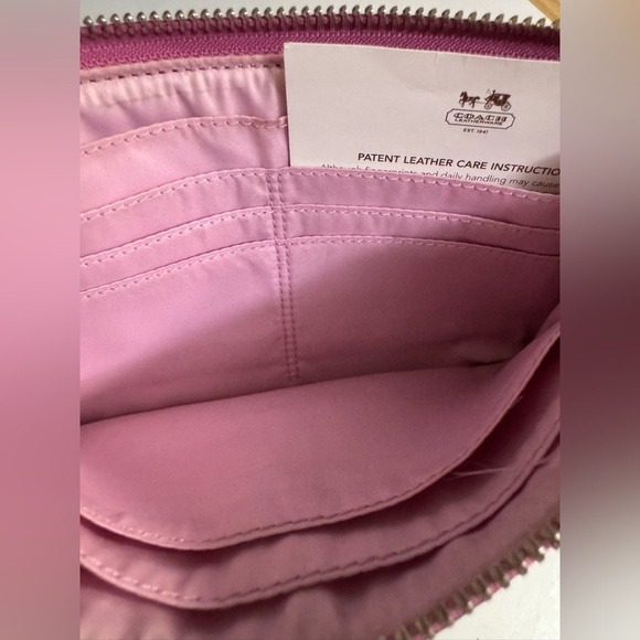 Coach Poppy Pink Patent Leather Wristlet Wallet Y2k - Picture 11 of 11